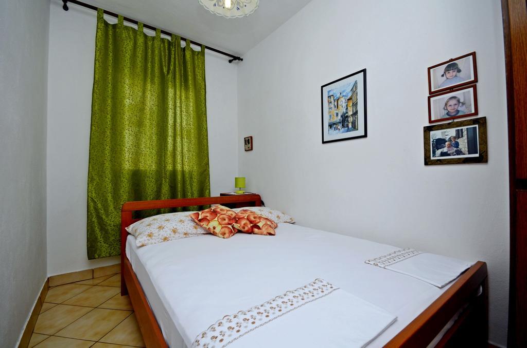 Apartments Katica Trogir Eksteriør billede