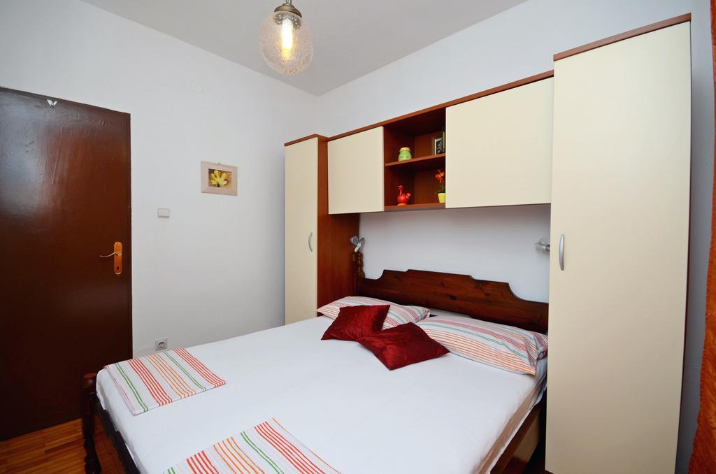 Apartments Katica Trogir Eksteriør billede