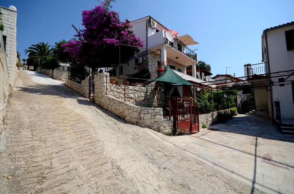 Apartments Katica Trogir Eksteriør billede